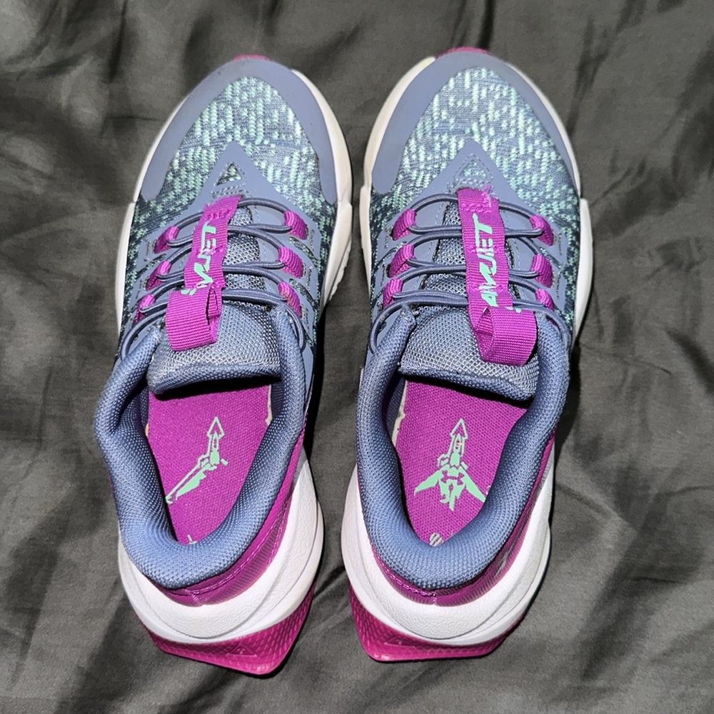 Under Armour Sneakers, kids size 13 - Picture 2 of 5